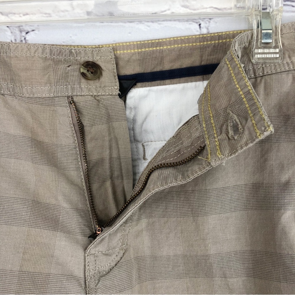 The North Face Alderson Plaid Shorts Dune Beige Sz 32 - Picture 4 of 12